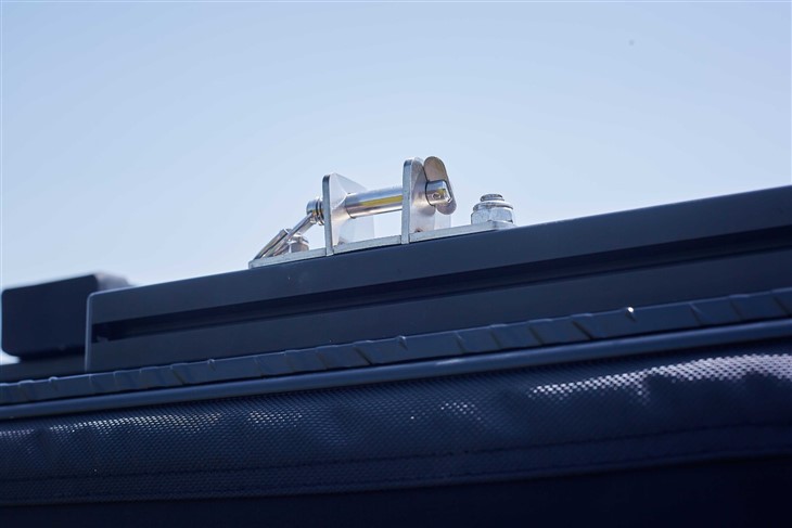 wholesale Hard Shell Roof Top Tent